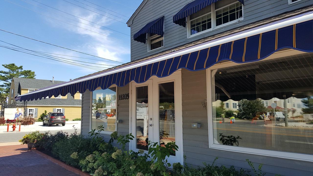 Electric Awnings: The Perfect Addition to Your Devon Home