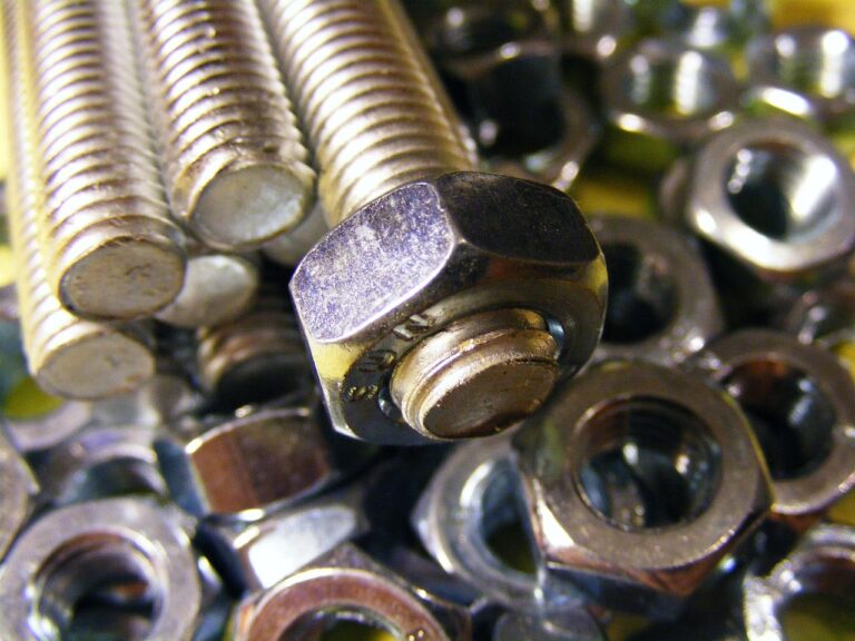 bolt-87524_1280
