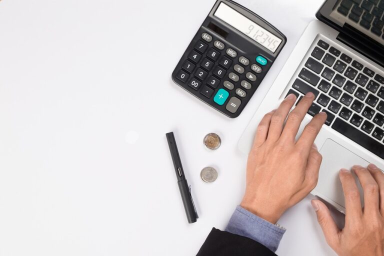 accountant-8553896_1280