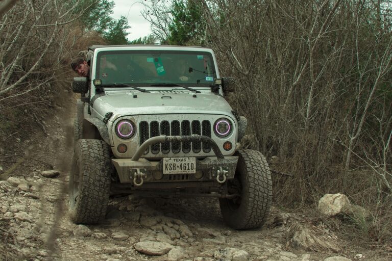 jeep-4014071_1280